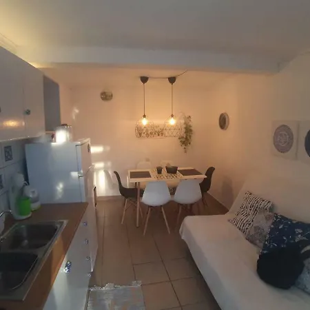 Дом отдыха Summer House Moschovi *